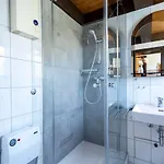 Dom wakacyjny Ferienwohnpark Nurdachhaus Typ 8 Ndt 105 Immenstaad am Bodensee